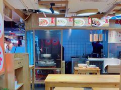 大堂-呷佬·长沙手工米粉(金沙江路店)