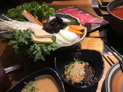 -呷哺呷哺 黄金牧场 (新中关购物中心店)