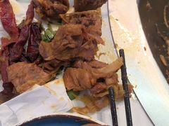-雪乡人家东北菜·铁锅炖一切(高斯路店)