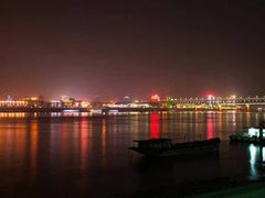 景点-武昌江滩