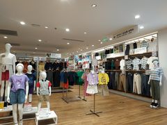 -优衣库(昆明七彩METOWN购物中心店)