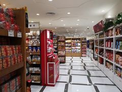 -金鹰超市(国际购物中心新街口店)