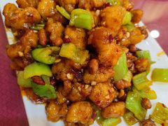 特色宫保鸡丁-桃子餐厅·天津菜(王顶堤总店)