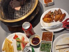 -山焱·炭火自助烤肉(周浦万达店)