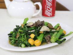 菜心炒鸡杂-醉贤居