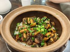 黄鳝腊味煲仔饭-红星光发煲仔饭(文海店)