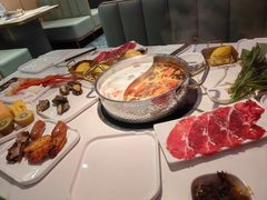 -深海聚汇·牛榴宴·自助料理(江宁万达店)