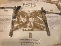 餐具摆设-Majestic Café