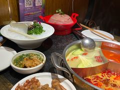 -周师兄大刀腰片火锅(洪崖洞旗舰店)
