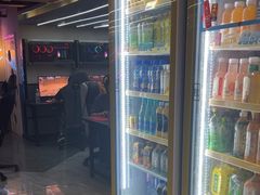 -小魔虎电竞馆·二进制店