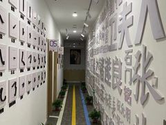 -缤纷鸟美术书法(汉神购物广场校区)