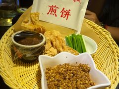 -鲁菜根·泰安菜(万达店)