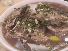 红烧野生鲫鱼-鑫福楼农家菜
