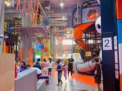 -嗨翻Hi-Fun竞技主题乐园·蹦床亲子生日轰趴(国光1937店)