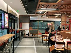 大堂-汉堡王(仲盛世界商城店)