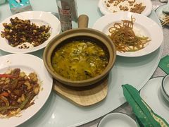 -紫光园·烤鸭(紫燕中路店)