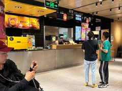 -麦当劳(中山公园龙之梦店)
