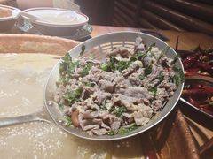 -洱火云南酸菜牛肉火锅(石景山当代商城店)