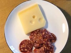 大孔奶酪-Alimentari早午餐(安福路店)