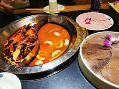 -大龙辣火锅·龙虾·烧烤(湖滨新天地店)