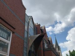 -钟书阁(松江泰晤士小镇店)