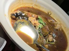 -卢大鲜鱼头捞饭(美利广场店)