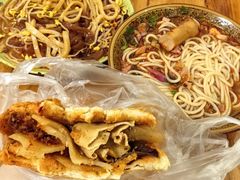 -老鼓楼麻辣烫夹馍