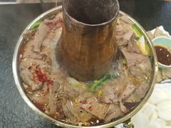 土火锅-撒拉人家.酸菜牦牛肉火锅