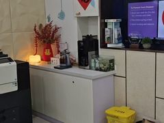 -维乐口腔(格林门诊长宁店)