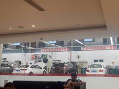 -上海和裕一汽丰田4S店(七宝店)