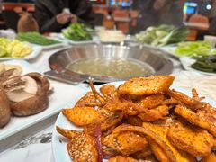 -撒拉人家.酸菜牦牛肉火锅