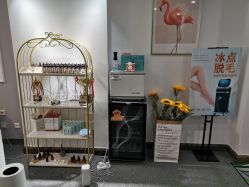 -YooMee优美智能科技美肤机构