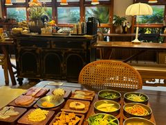 -银米·云南传统过桥米线(双廊黑金冠店)
