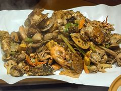 -东来菜馆•手抓海鲜家常菜•海鲜锅贴(鸽子窝店)