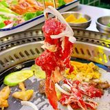 超好吃的果木碳火烤肉🥩，里头坐