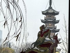 -龙华寺