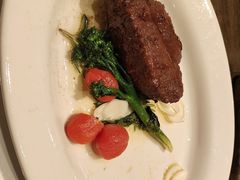 -食间牛排(重庆路万达店)