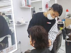 -朗峰专业美发沙龙