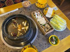 -田村·石锅藏香鸡(八廓街店)