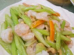 腰果虾仁-龙香居海鲜家常菜饭店·特色驴肉·古城浑锅