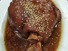 -巷子深菜馆·津门肘子(滨海店)