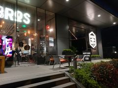门面-Moka Bros 摩卡站(嘉华店)