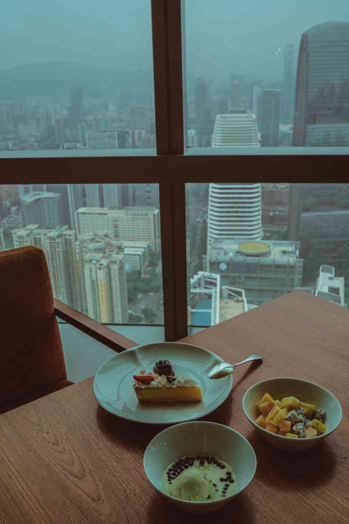 广州柏悦酒店 · 悦轩 · 意式餐厅 · 高空城景-"今年第22号台风"