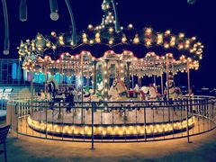 -北戴河碧螺塔海上酒吧公园