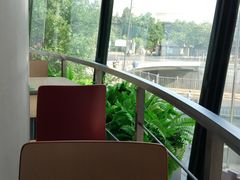 -麦当劳(展览路店)