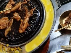 -胡悦里韩式烤肉(芝罘万达广场店)