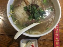 -越南牛肉河粉餐厅(书院巷店)