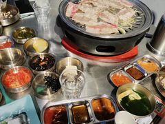 -入火韩国烤肉(凯旋广场店)
