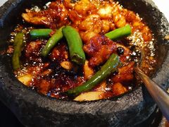 石锅杭椒牛蛙-桂满陇天书(南京德基旗舰店)