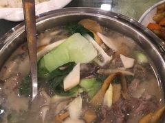 -鹤乡东北菜(崮山路店)